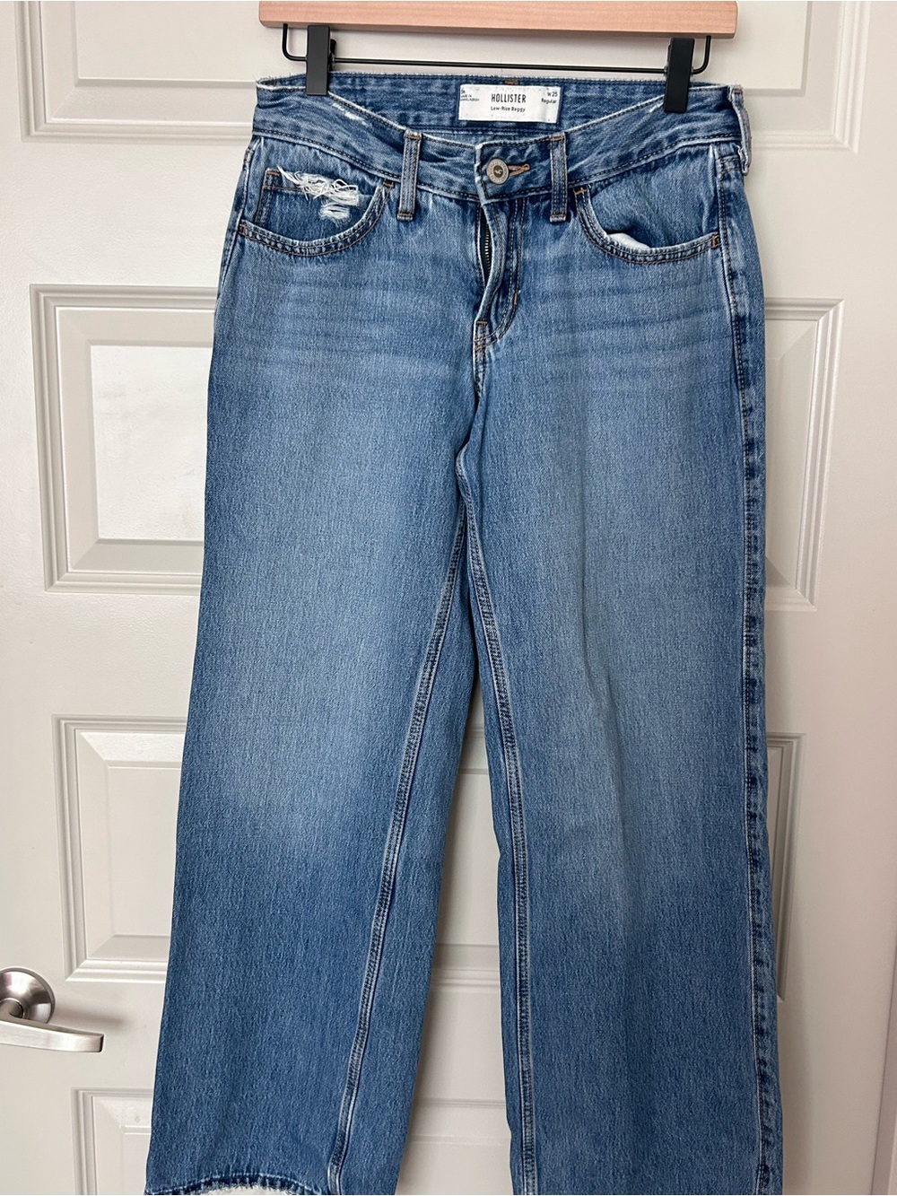 Hollister Low Rise Baggy Jeans